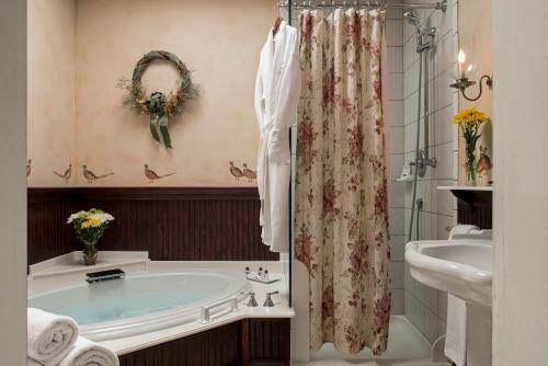Pheasant Field Bed And Breakfast