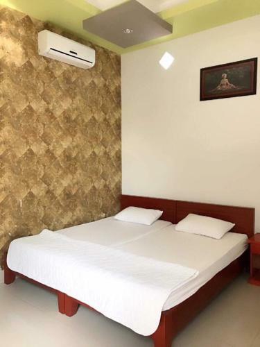 Ngoc Kha Tu Hotel