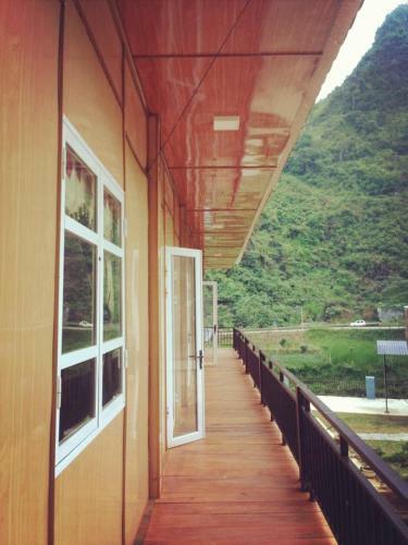 Motel ?i?m D?ng Ch�n C�n T?