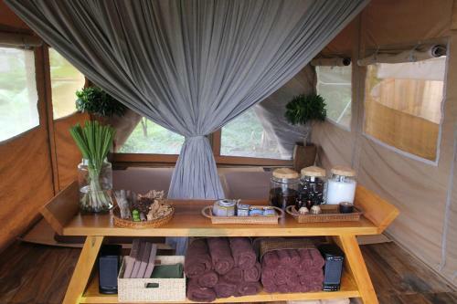 Hotel Lak Tented Camp