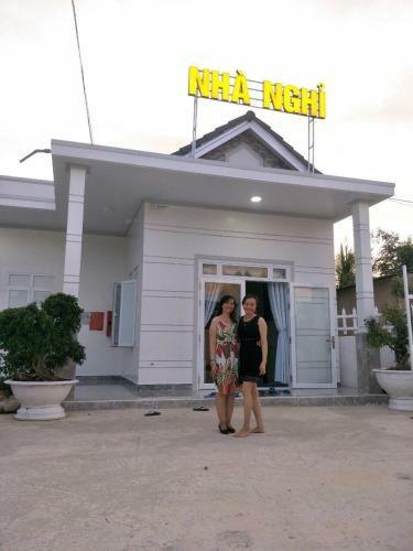 Hotel White House