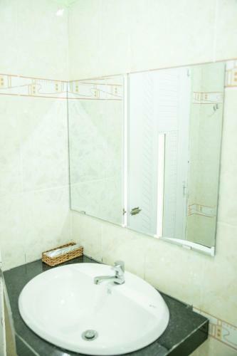 Hotel Kh�ch S?n Anh Khoa