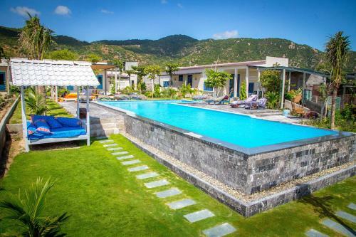 Hotel Sorrento Beach Club Vietnam