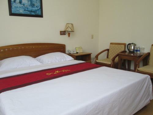 Hotel C?m Kh�ch S?n ?�ng Xuy�n