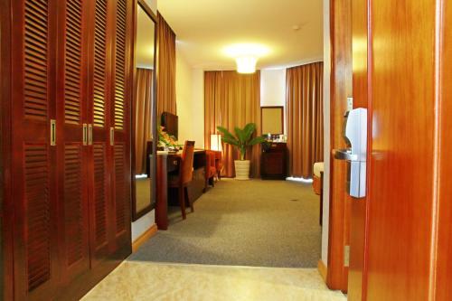 Dakruco Hotel