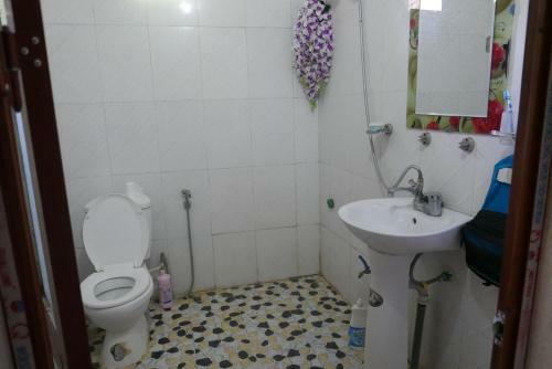 Sister's Homestay And Bar