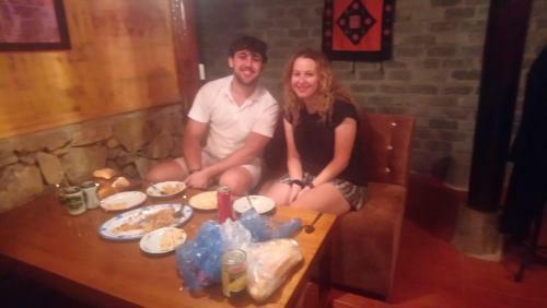 Sister's Homestay And Bar