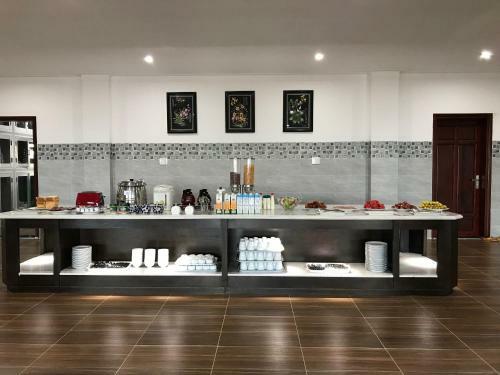 Long Bao Chau Hotel
