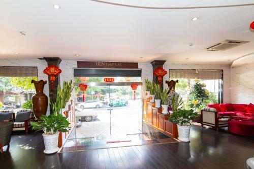Long Bao Chau Hotel