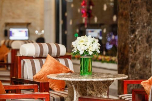 Long Bao Chau Hotel