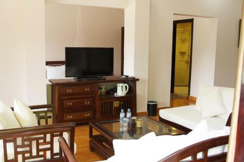Hotel ?�ng � N�i C?c Resort