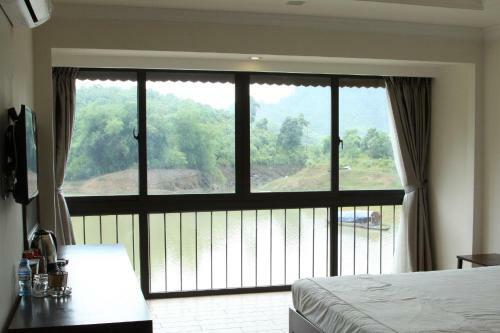 Hotel ?�ng � N�i C?c Resort