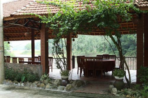 Hotel ?�ng � N�i C?c Resort