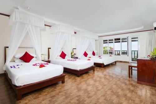 Hotel Rock Water Bay