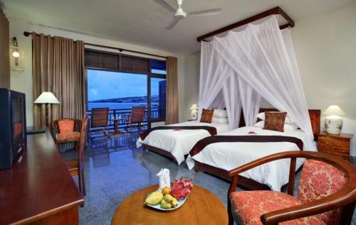 Hotel Rock Water Bay