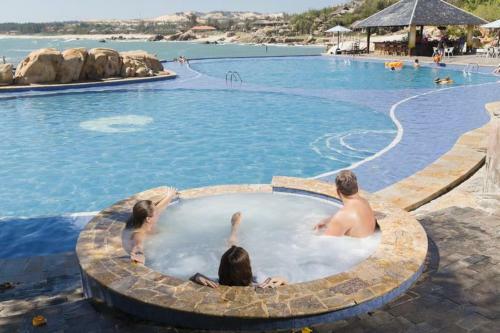 Hotel Rock Water Bay