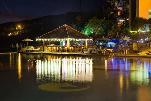 Hotel Rock Water Bay