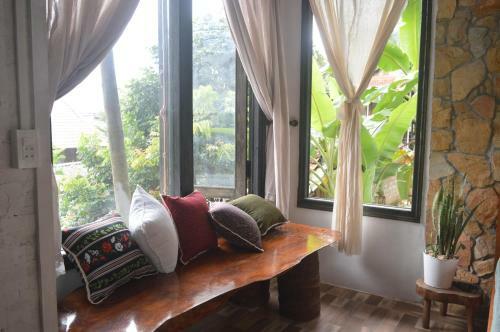 Lim's House