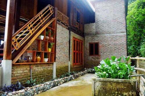 Lim's House