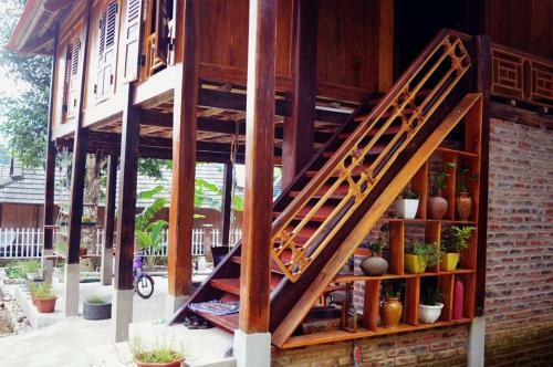 Lim's House