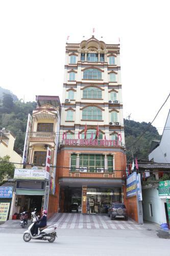 Huy Hoan Hotel