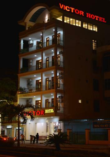 Hostal Victor Hotel