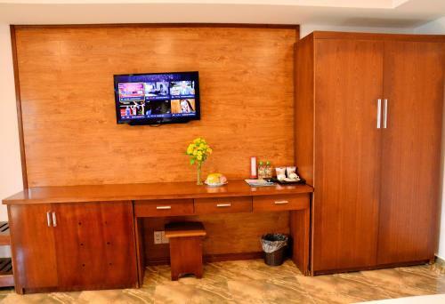 Hotel Phu Ninh Lake Resort