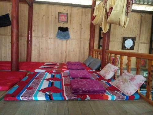 A De Homestay