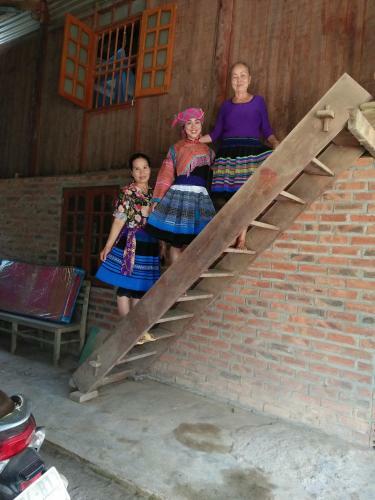 A De Homestay