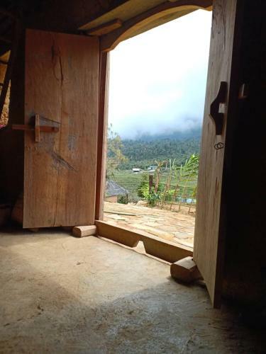 Bed & Breakfast Discover Y Ty Homestay