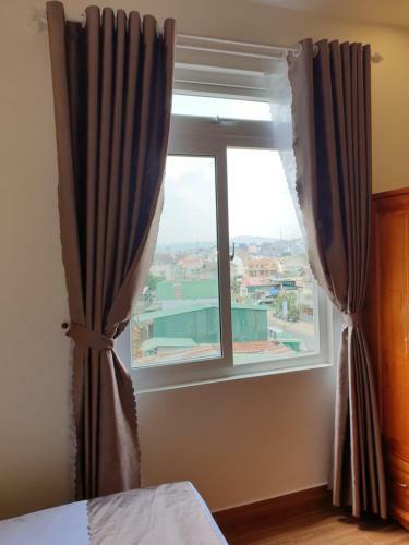 Hoang Ha Hotel