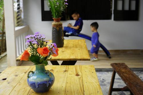 Hotel Minh T� Homestay