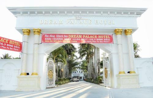 Dream Palace Hotel