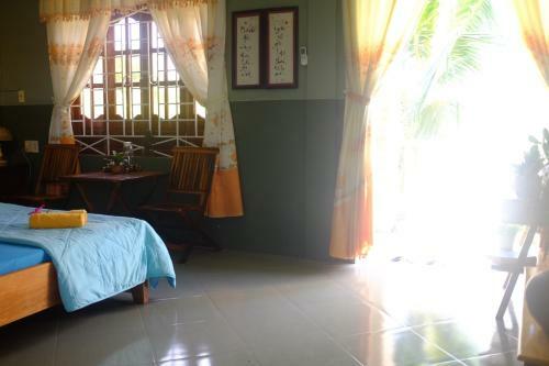 Yellow Farm Homestay