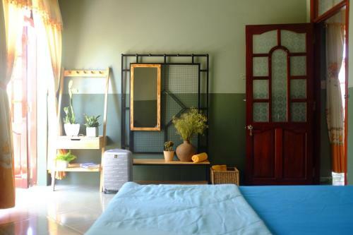 Yellow Farm Homestay