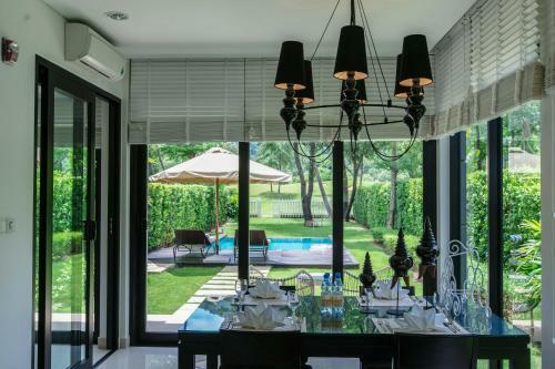 Villa Laguna Park Homes Lang Co