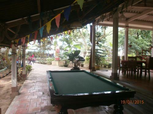 Hostal Happy Family Guesthouse