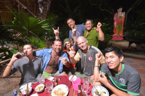 Hostal Happy Family Guesthouse