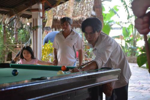 Hostal Happy Family Guesthouse