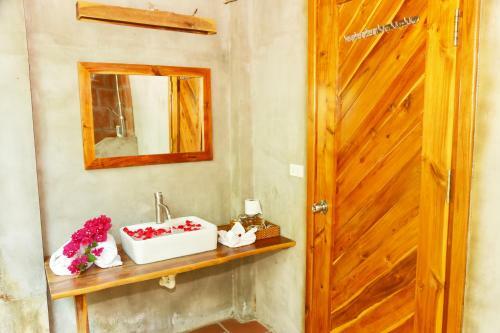 Hotel Hillside Village Resort Phu Quoc