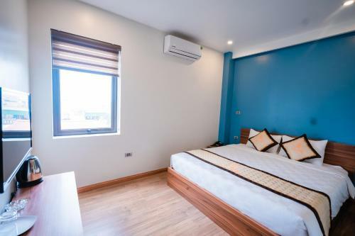 Sky Hotel