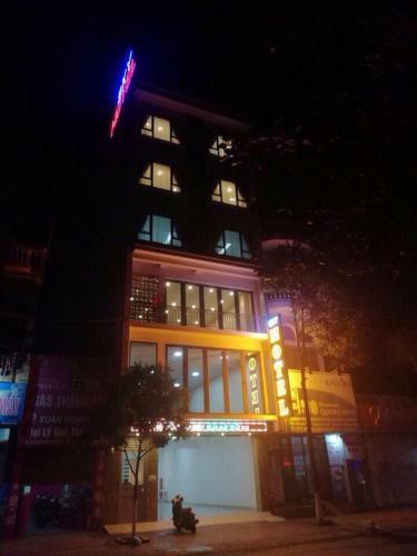 Sky Hotel