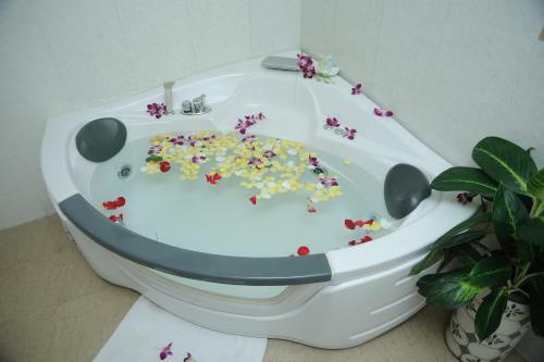 Hoang Yen Hotel