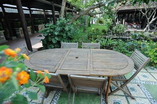 Hoang Yen Hotel
