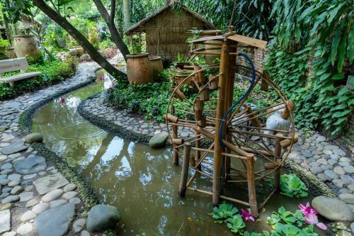 Hotel Phuong Nam Resort