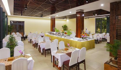 Hotel Kim Hoa Resort