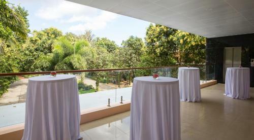 Hotel Kim Hoa Resort