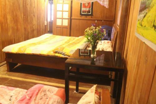 Hotel H'mong Village House