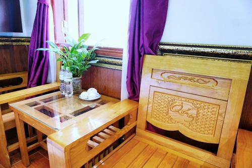 Hotel Green Karst Hostel & Bar