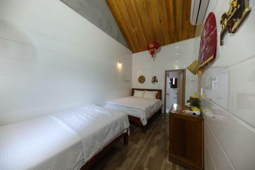 Hostal Song Que Homestay